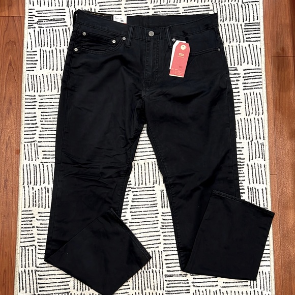 levis performance stretch